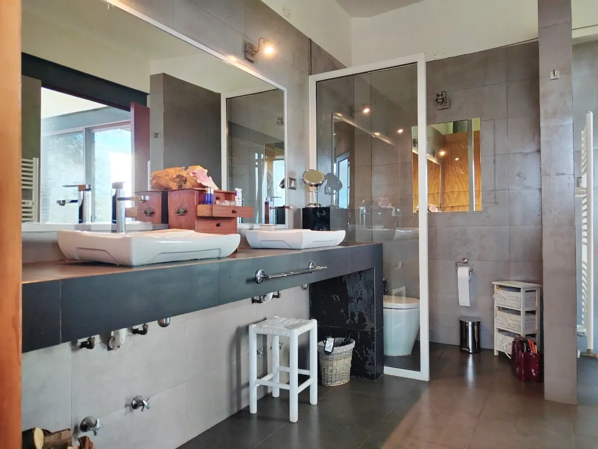 Gran Casa Con Vista Al Lago Y Volcanes 11